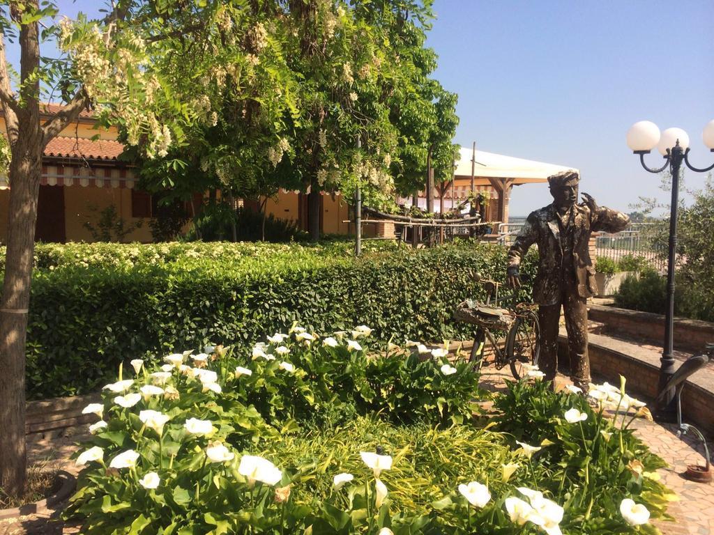 ベルティノーロ Agriturismo 7 Colonneヴィラ エクステリア 写真